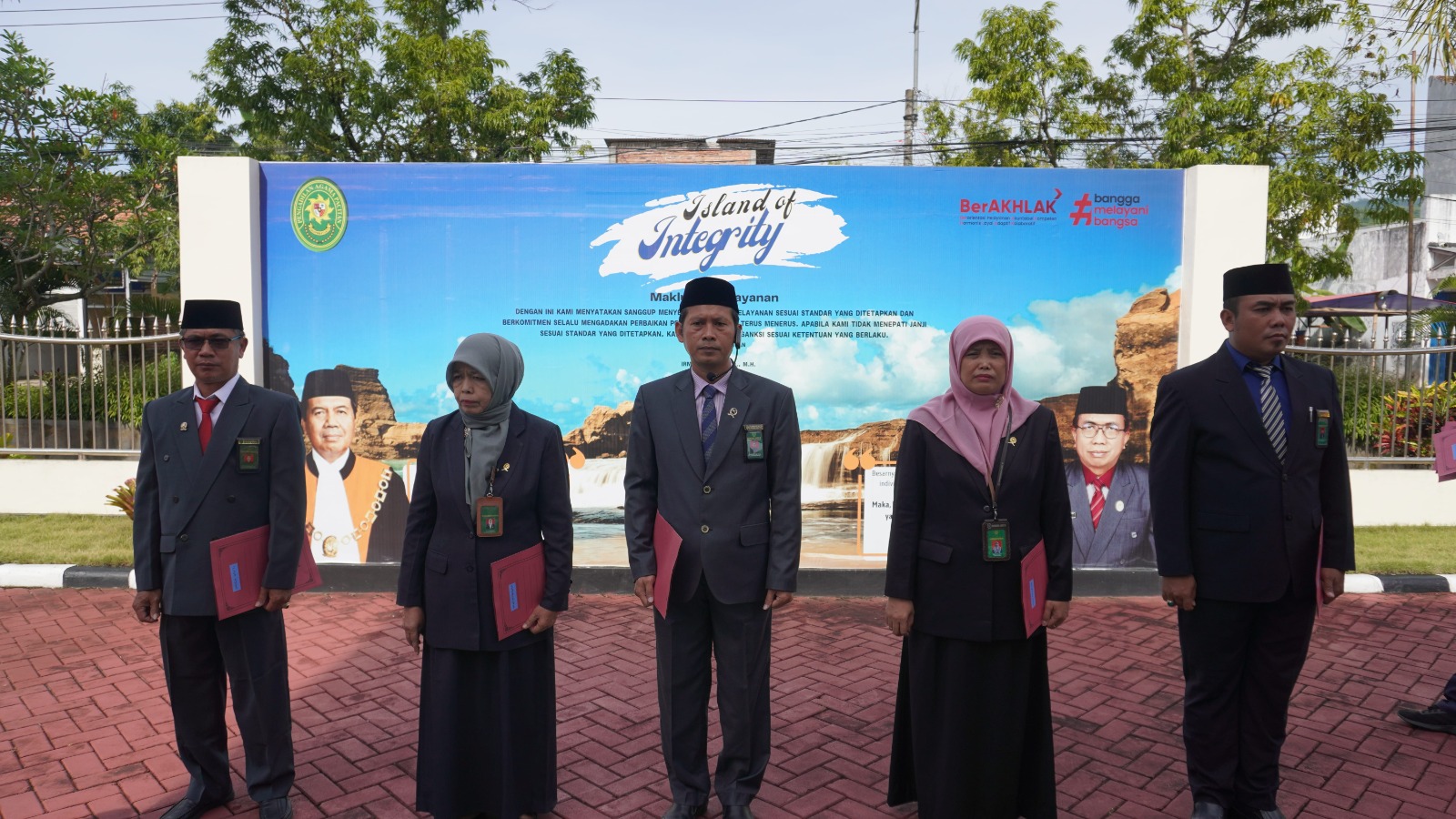 WhatsApp Image 2025-01-17 at 15.14.03 (1).jpeg